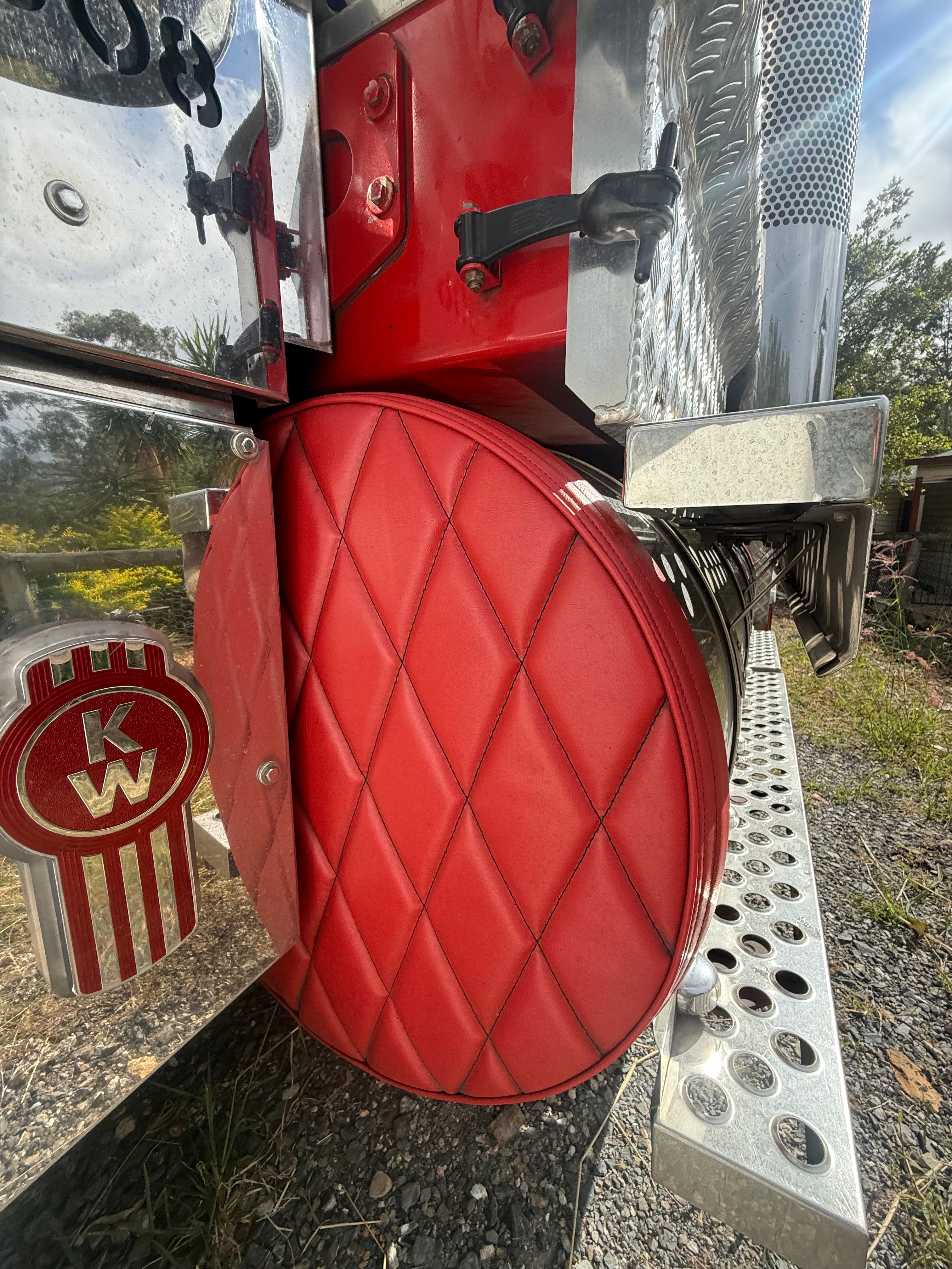 Diamond Stitched Tank Cover Ends - Round Tank