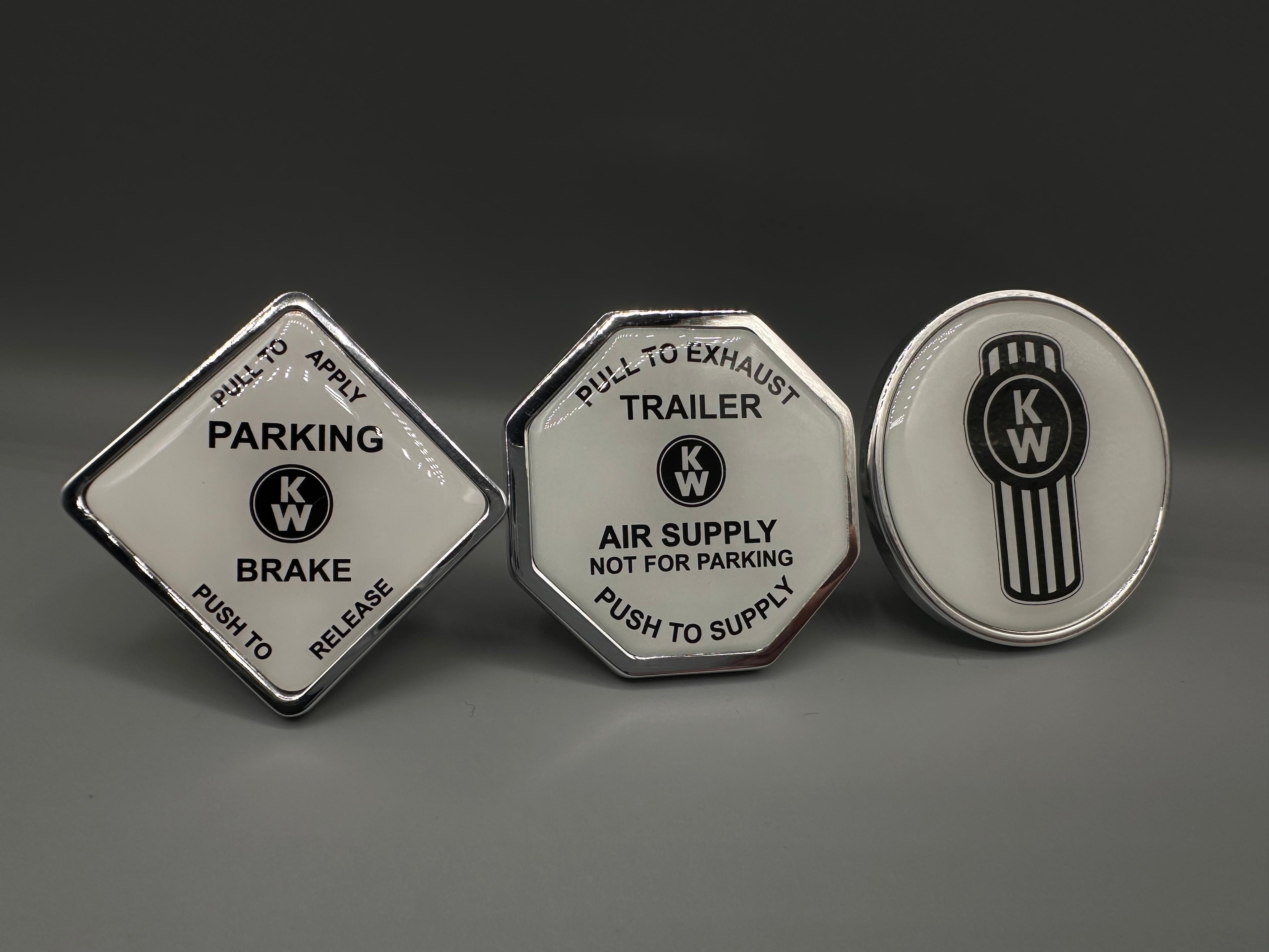 White Traditional Kenworth Set with Traditional KW Button (3 pieces)