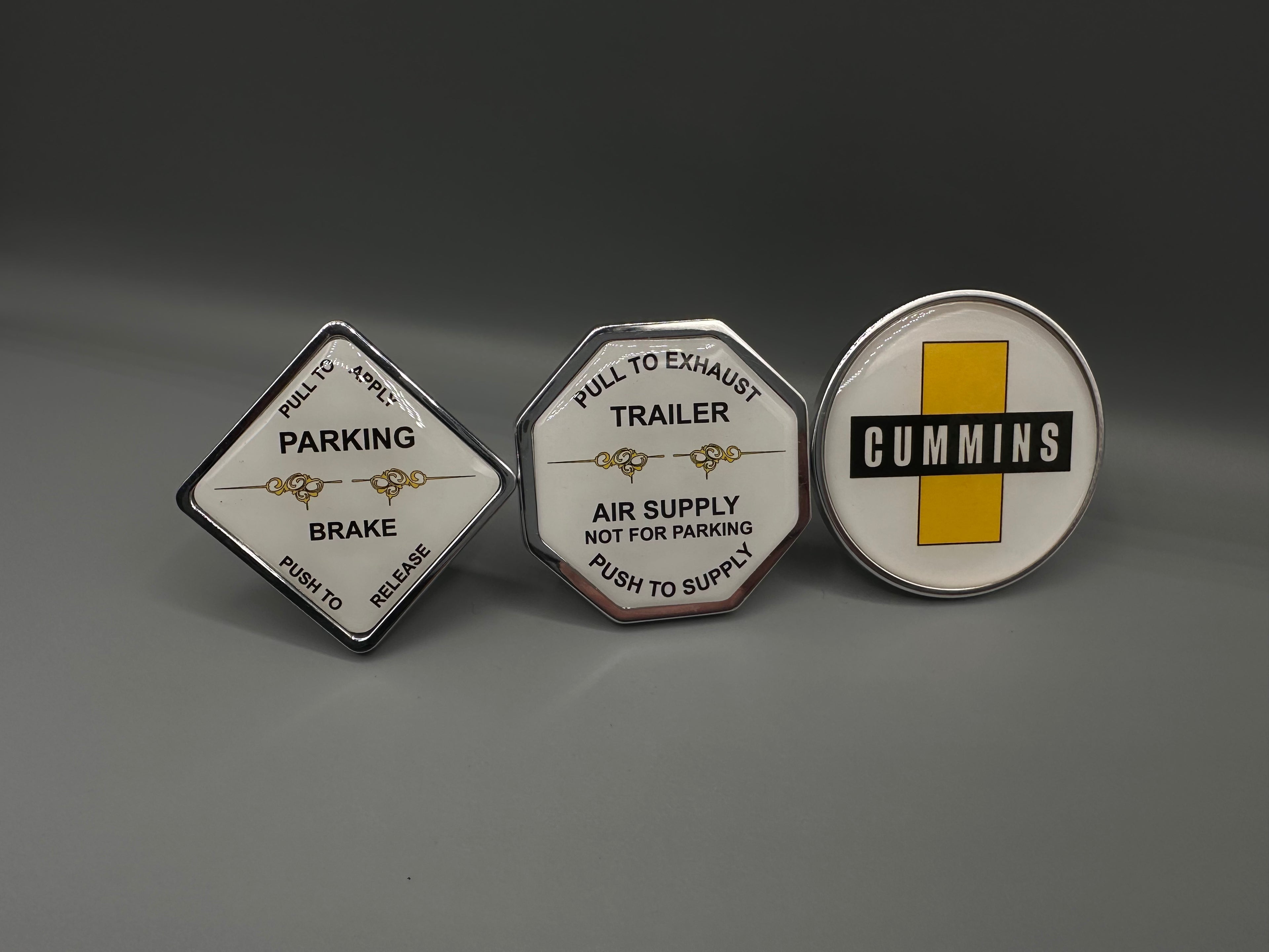 White Scrolled Maxi Knob Set with Cummins Diesel Logo Button (3 pieces)