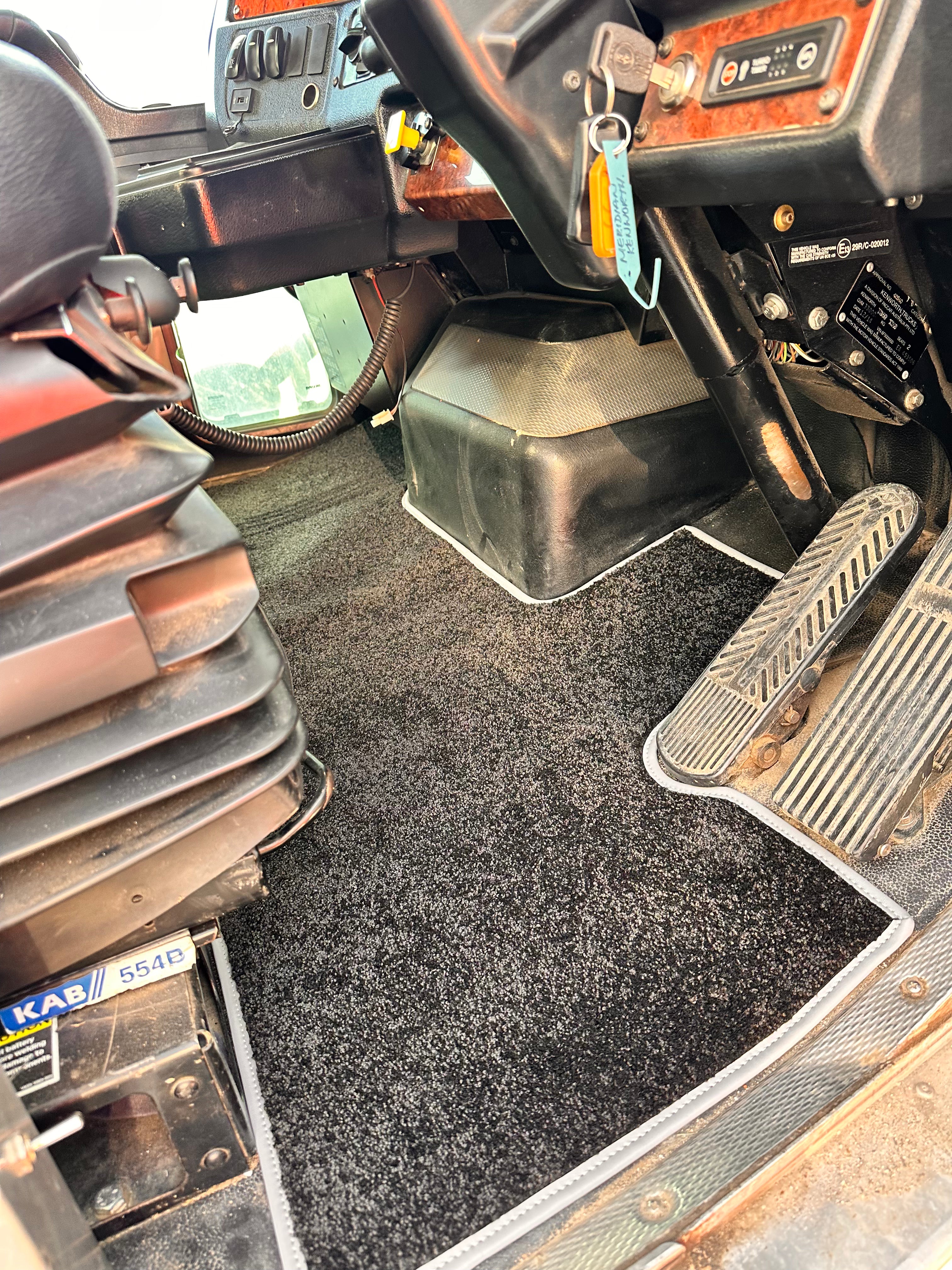 Carpet Mats to Suit T359