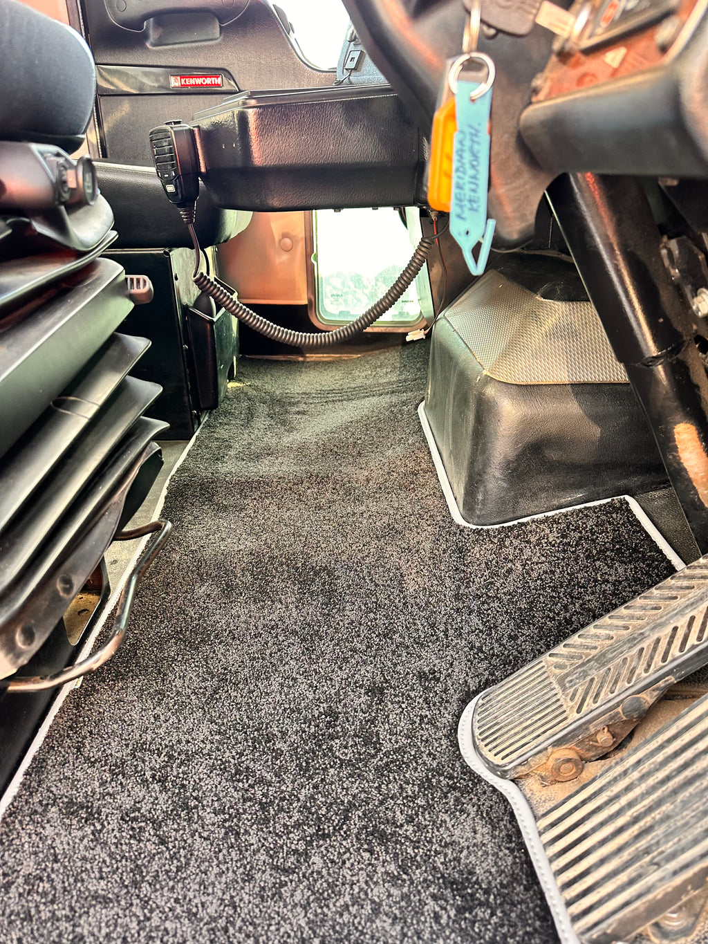 Carpet Mats to Suit T359