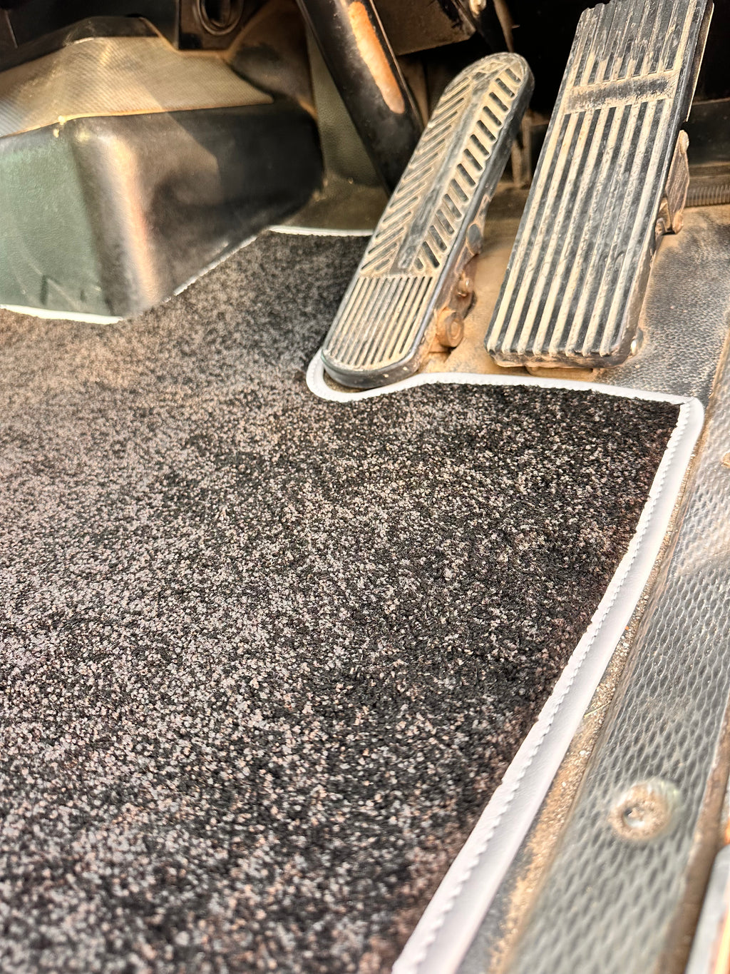 Carpet Mats to Suit T359