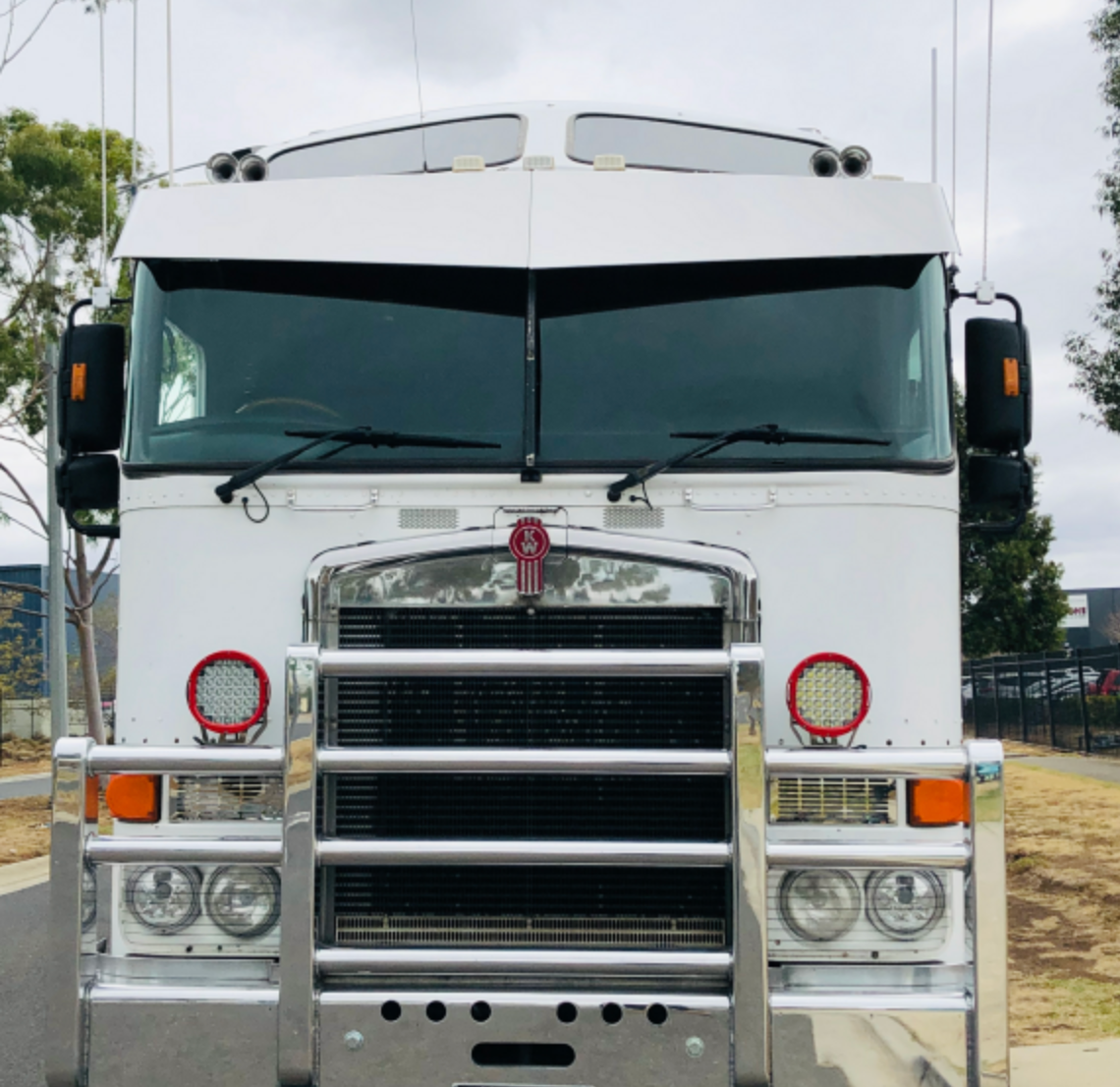 Kenworth Stainless Sunvisor - 14" Boltless to suit K104/104B/108/200
