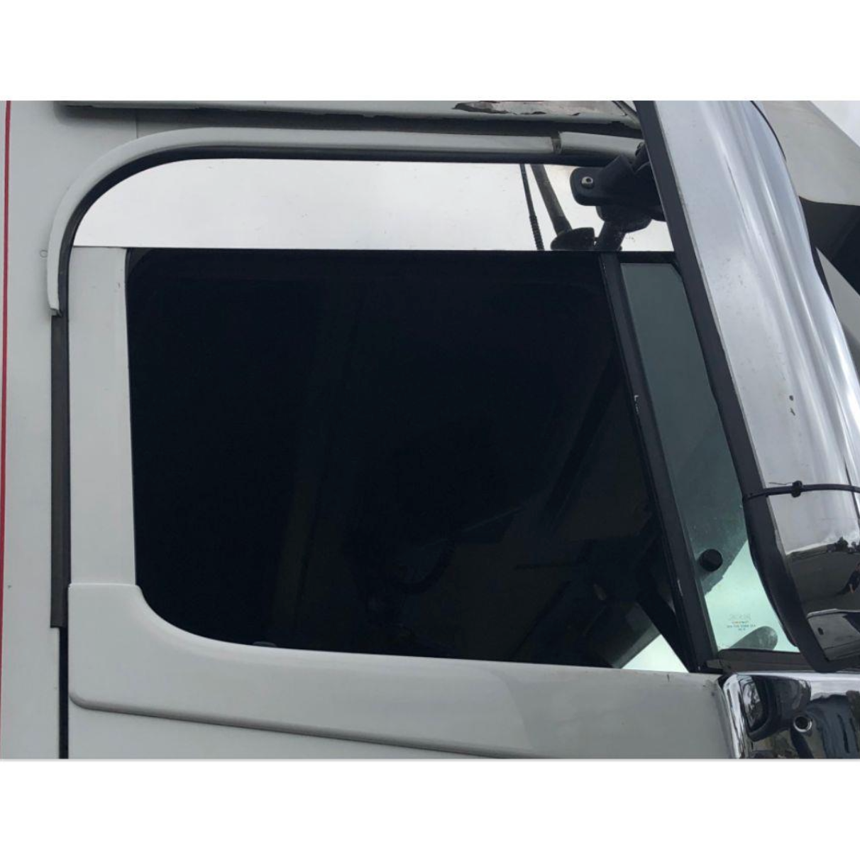 5" Freightliner Stainless Steel Door Chops (pair)