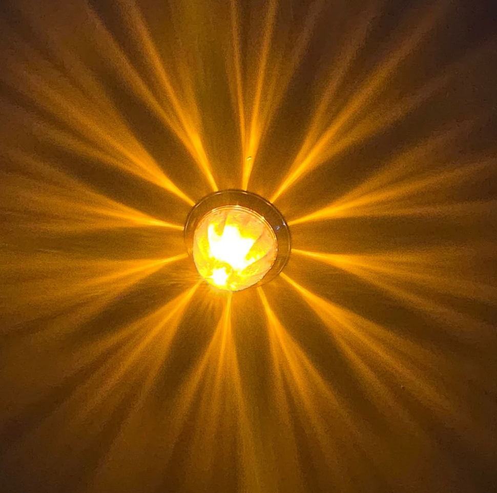 Southern Cross Series : 1-1/8" Star Pattern LED - Amber Lens & LED