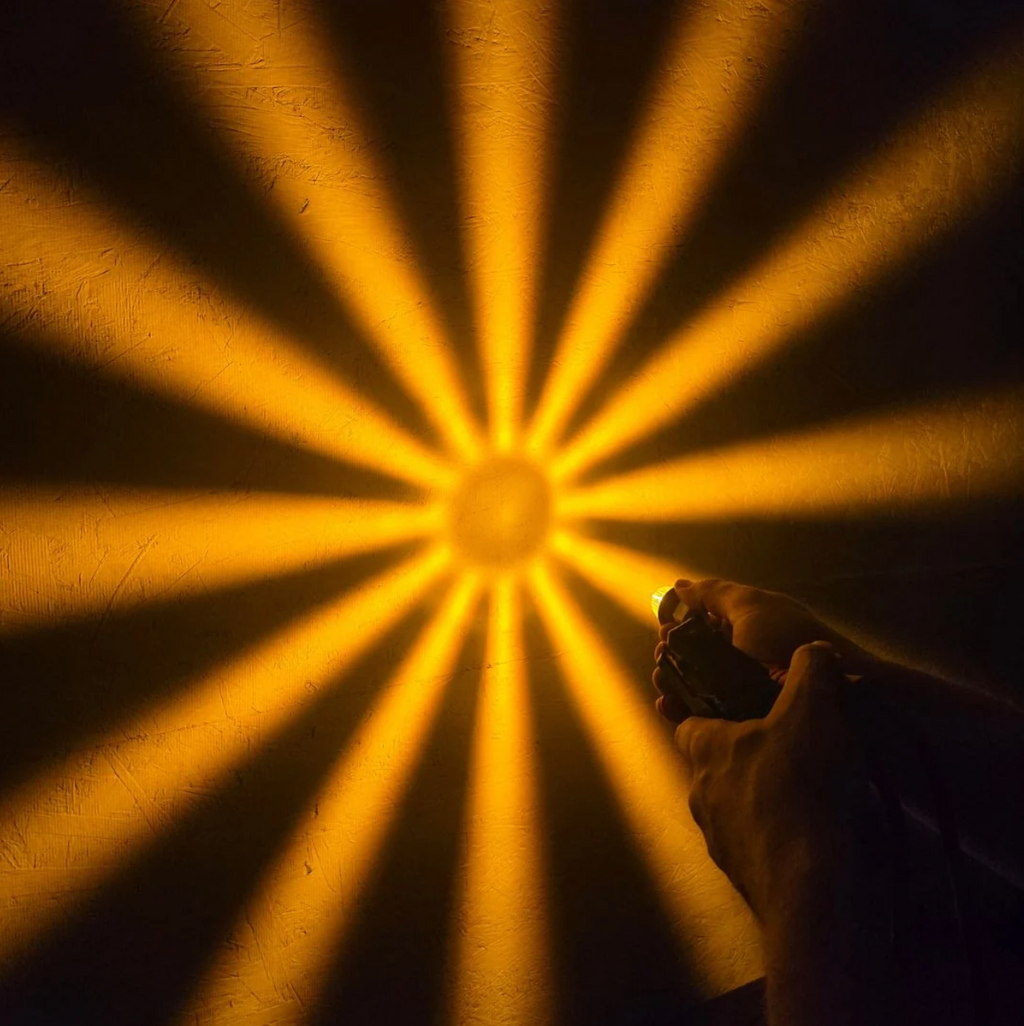 Southern Cross Series : 1-1/8" Star Pattern LED - Amber & Purple LED
