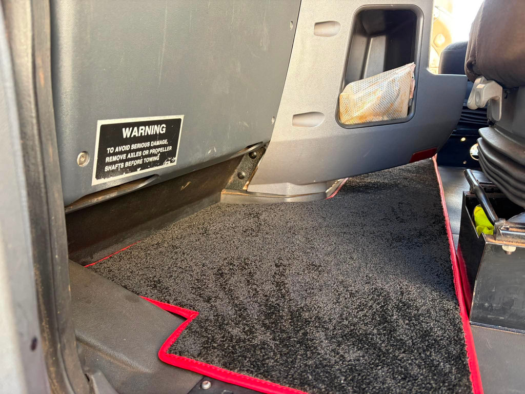Carpet Mats to Suit Mack Superliner